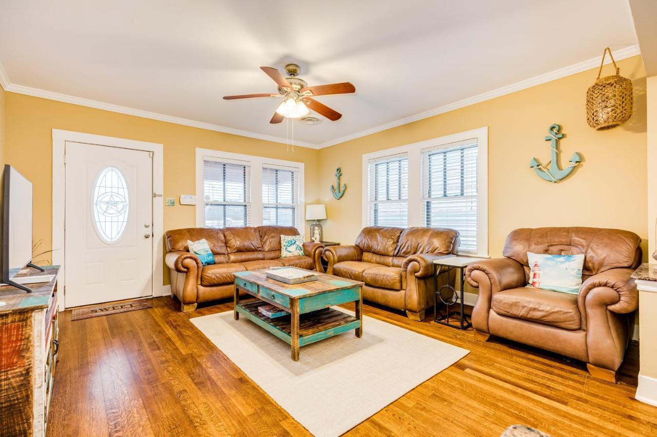 Villa Nautical Niche- Upstairs Galveston Exterior foto